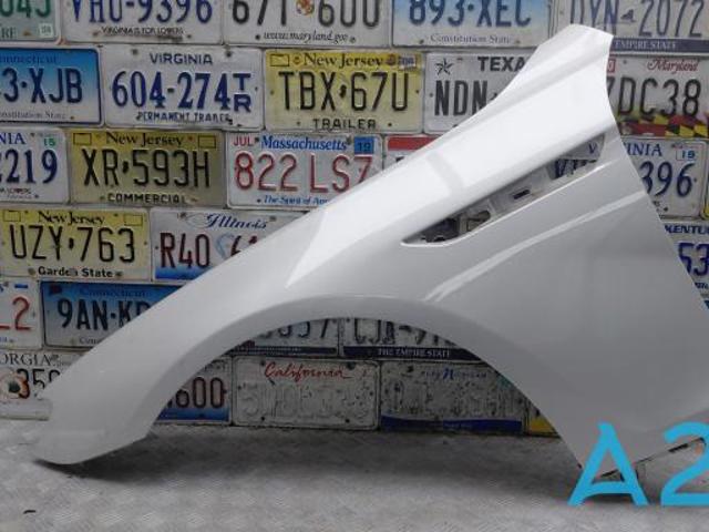 Переднє ліве крило 41357230577 BMW