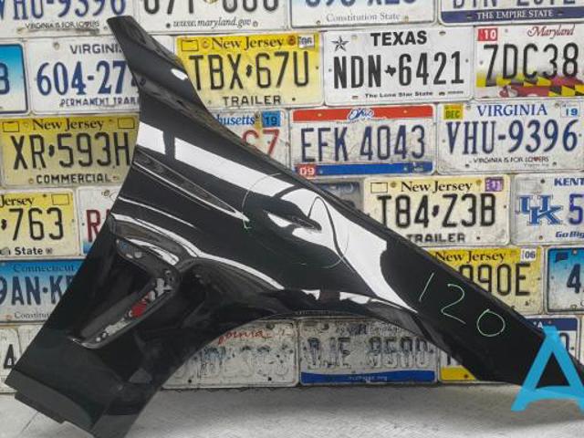 Переднє праве крило 41357438442 BMW