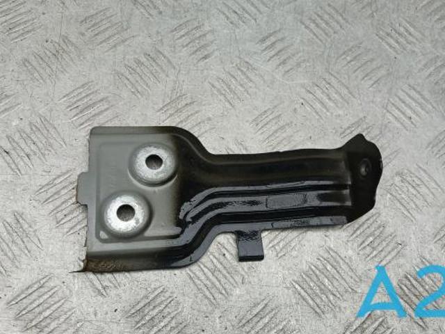Кронштейн кріплення крила переднього лівого верхній 41357475801 BMW