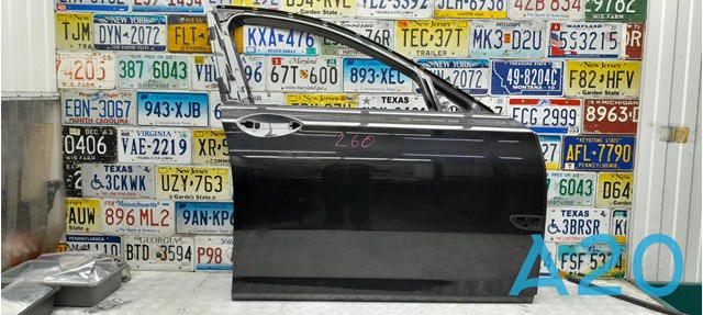 Дверка передня права 41525A2A388 BMW