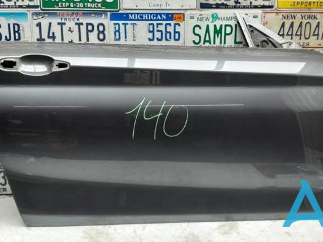 Пасажирські передні двері 41525A43C92 BMW