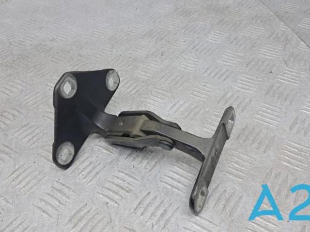 Петля заднього борта 41627170918 BMW