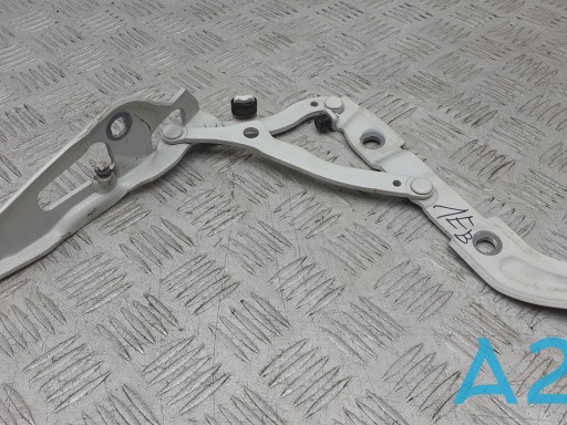 Шарнір кришки багажника 41627210675 BMW
