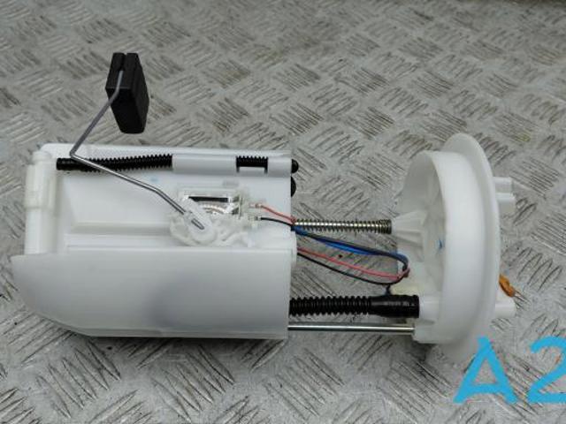 Паливний насос 42021FL040 SUBARU