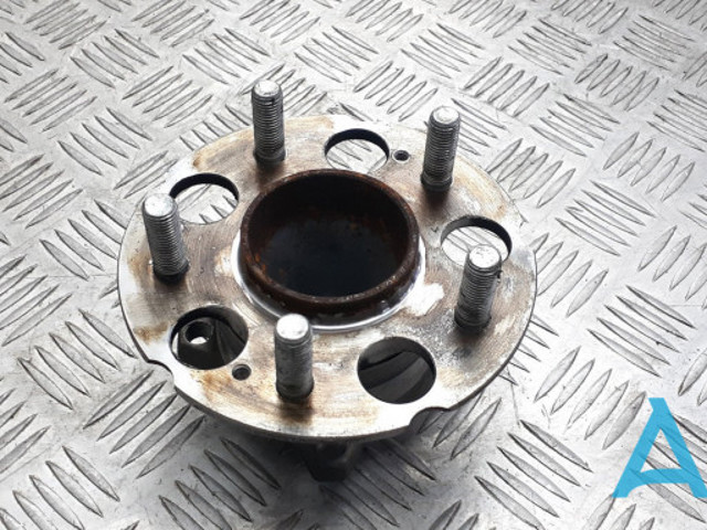 Маточина заднього колеса 42200T0B951 HONDA