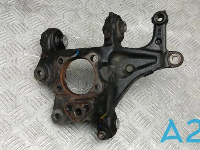 Кулак поворотний лівий 4230506270 TOYOTA