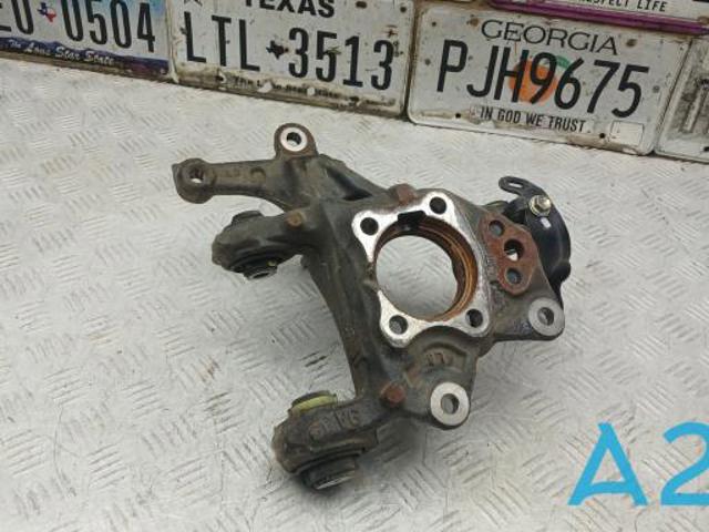 Цапфа - поворотний кулак задній, лівий 4230542070 TOYOTA