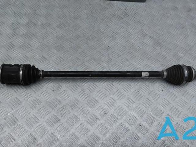 Піввісь задня, права 4233042080 TOYOTA