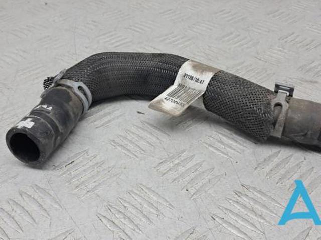 Шланг/патрубок радіатора охолодження, нижній 42706934 GM