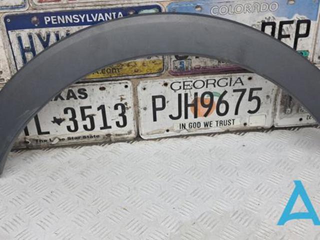 Розширювач задньої арки колеса, правий 42786094 GM