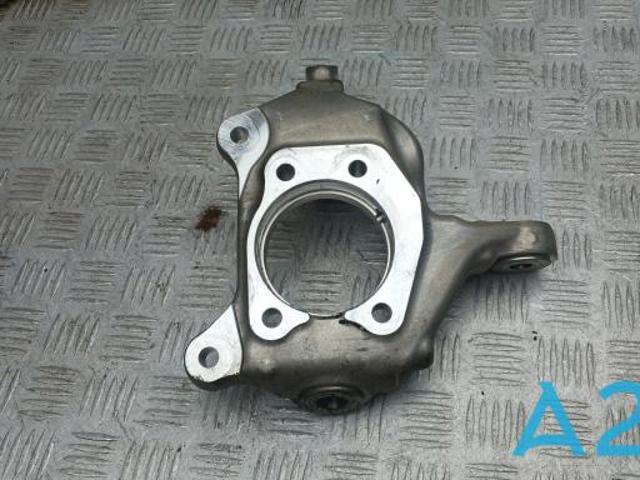 Цапфа передня ліва 4320242010 TOYOTA