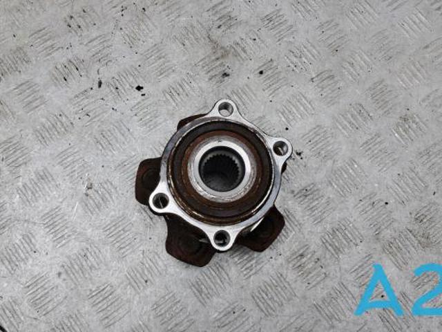 Маточина заднього колеса 432025NN0B NISSAN