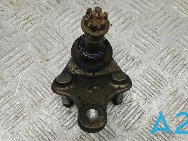 Кульова опора, нижня 4333009A30 TOYOTA