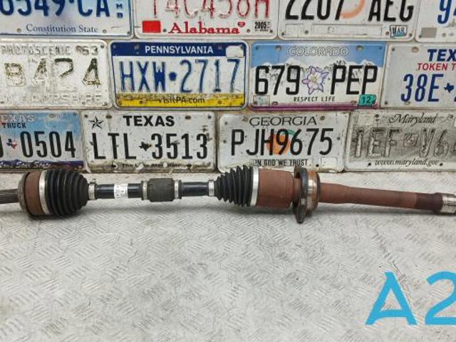 Піввісь передня, права 4341006870 TOYOTA