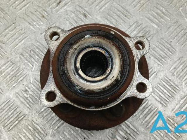 Маточини передніх коліс 4355006010 TOYOTA
