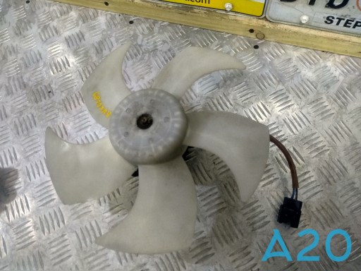 Вентилятор охолодження радіатора 45122AG001