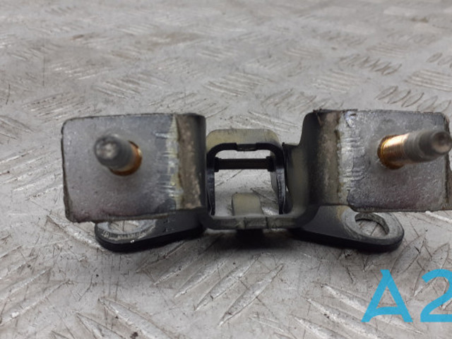 Петля задніх багажних, 3/5 -х дверей 4589531AA CHRYSLER