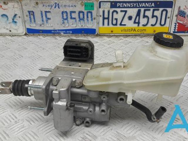 Циліндр гальмівний, головний 4705047831 TOYOTA