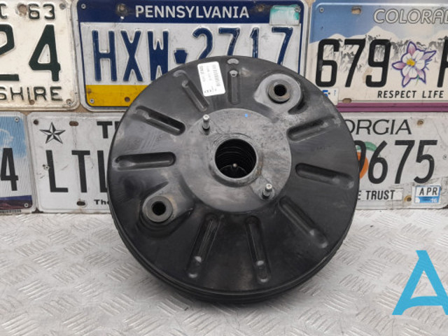 Вакуумника 472103TA0C NISSAN