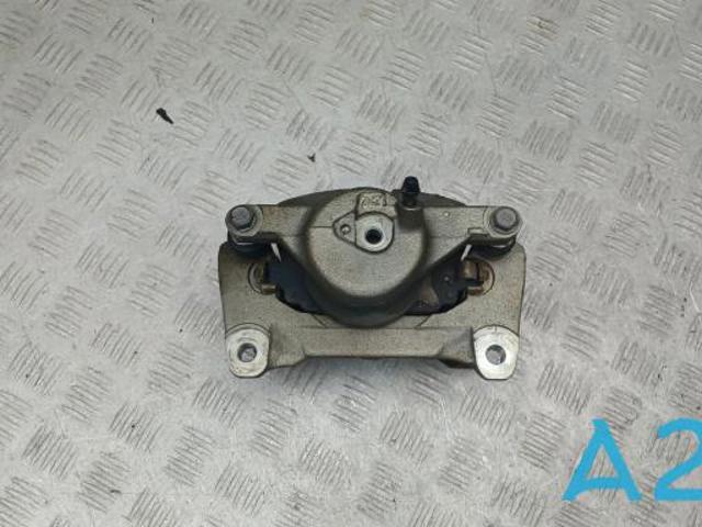 Супорт гальмівний, передній, правий 4773033381 TOYOTA