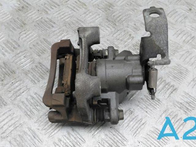 Супорт гальмівний задній правий 4783047111 TOYOTA