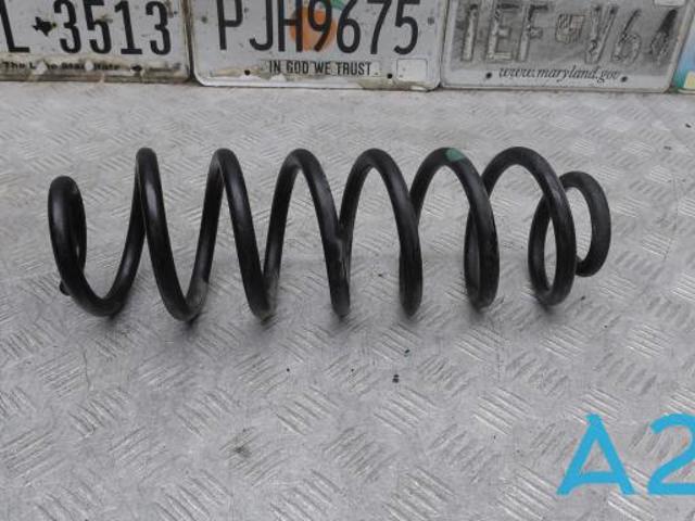 Пружина задня 4823106890 TOYOTA
