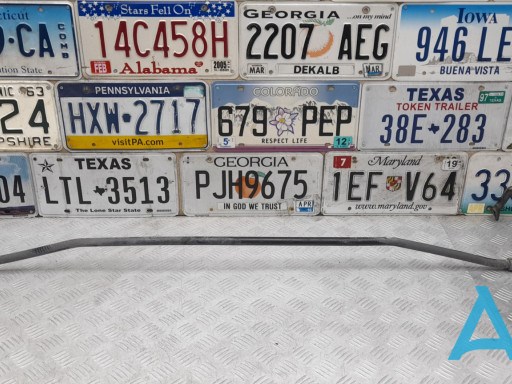 Задній стабілізатор  4881206140 TOYOTA