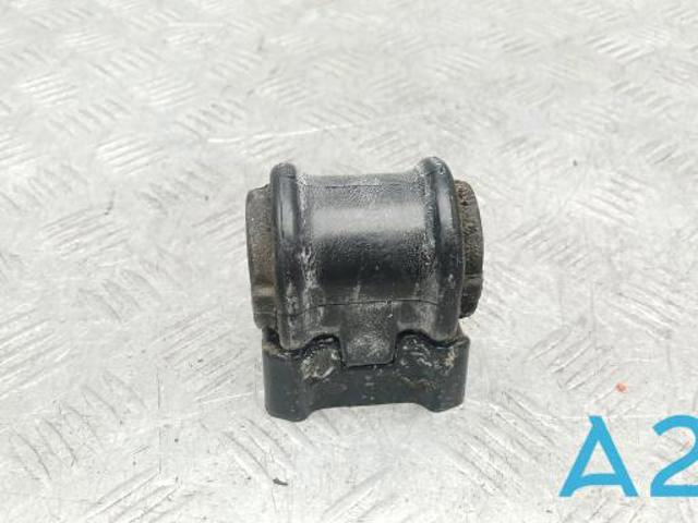 Опора стабілізатора 4881506260 TOYOTA