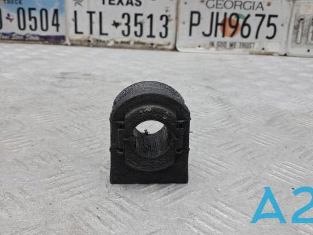 Задня втулка стаб. 4881806330 TOYOTA