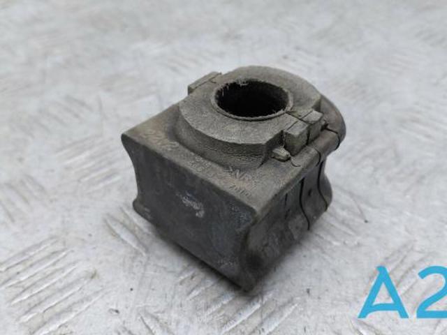 Втулка стабілізатора заднього 4881847010 TOYOTA
