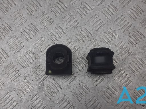 Задня втулка стаб. 4881847010 TOYOTA