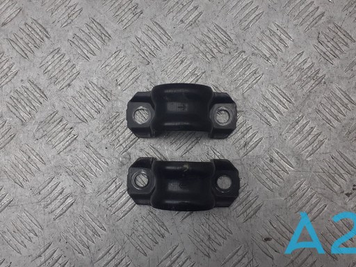 Хомут кріплення втулки стабілізатора, заднього 4883247010 TOYOTA