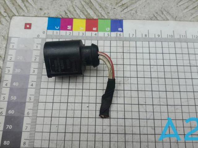Роз'єм (фішка) генератора 4D0971992A VAG