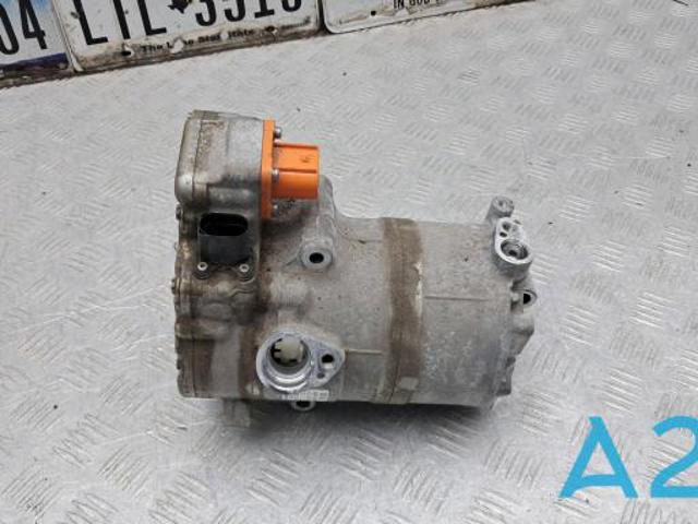Компресор кондиціонера 4G0816797E VAG