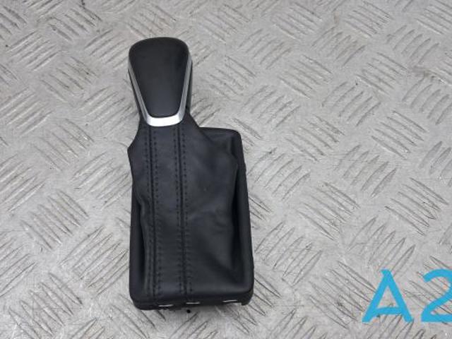 Рукоятка важеля КПП 4G1713139AGIBR VAG