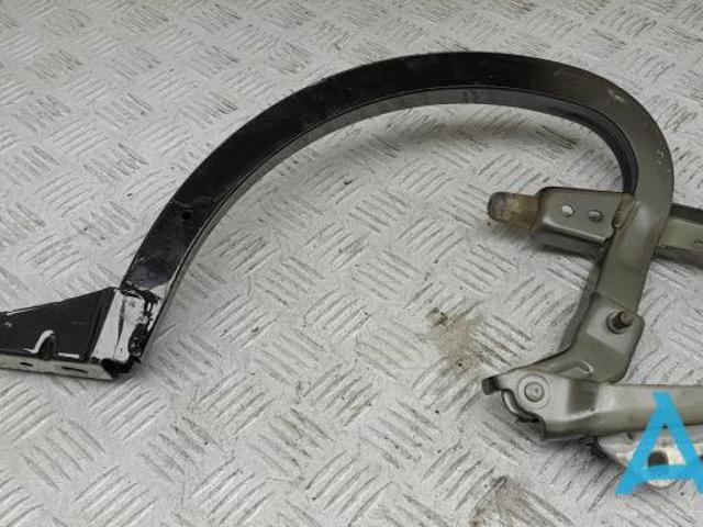Кріплення кришки багажника 4G5827301B VAG