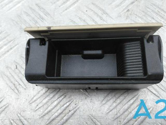 4G8857405BJ3 VAG