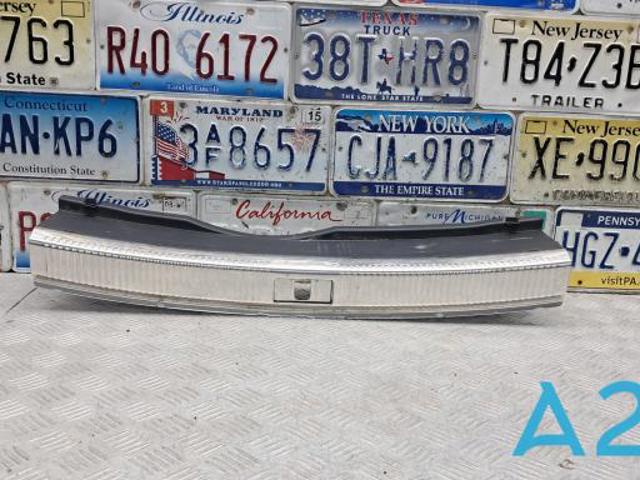 Облицювання задньої панелі багажника 4G8863471A4PK VAG