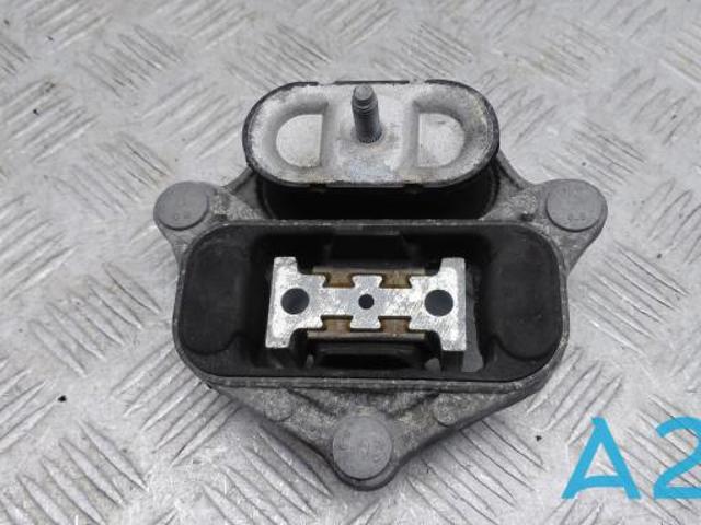 Подушка КПП 4K0399156A VAG