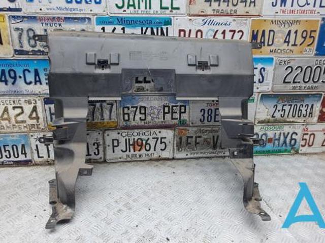 повітропровід радіатора 4KE121291B VAG