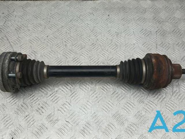 Піввісь задня, права 4KE501204C VAG