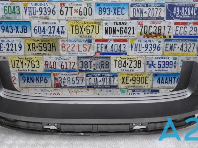 Бампер задній, верхня частина 4KE807067GRU VAG