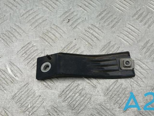 Кронштейн кріплення крила переднього лівого, задній 4KE821163 VAG