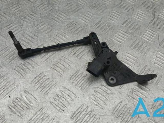 Датчик рівня положення кузова, задній лівий 4KE941309D VAG