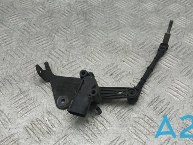 Датчик рівня положення кузова, задній правий 4KE941310D VAG