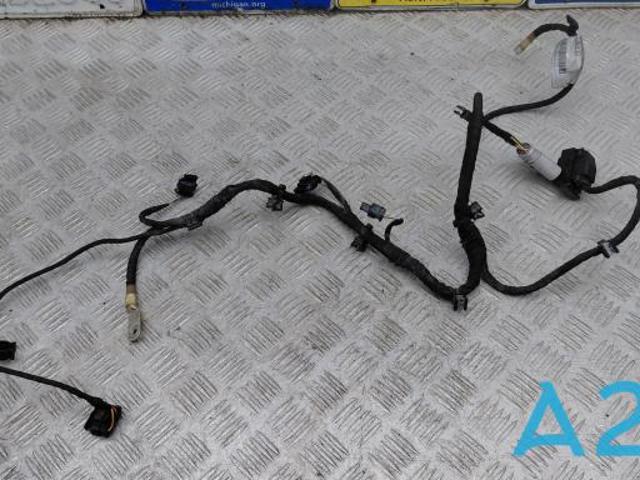 Електропроводка моторного віддсіка 4KE971595C VAG