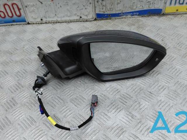 Корпус дзеркала заднього виду, правий 4KL857410T3Q7 VAG