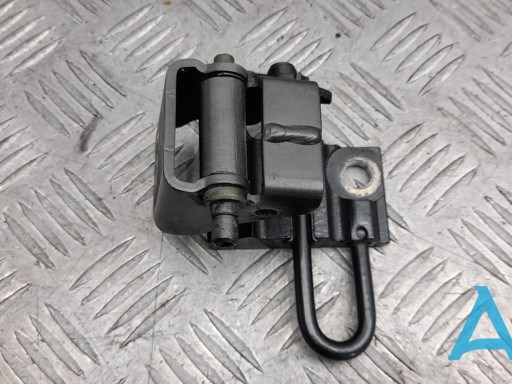 Петля задніх лівих дверей 4L0833411A VAG