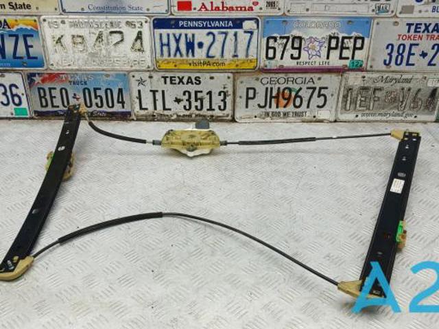 Склопідйомник передньої правої двері 4L0837462G VAG