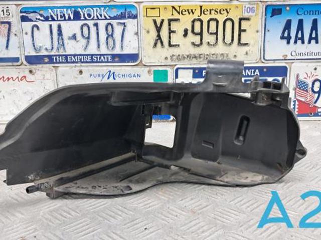 Кріплення фари передньої, лівої 4L0941613B VAG